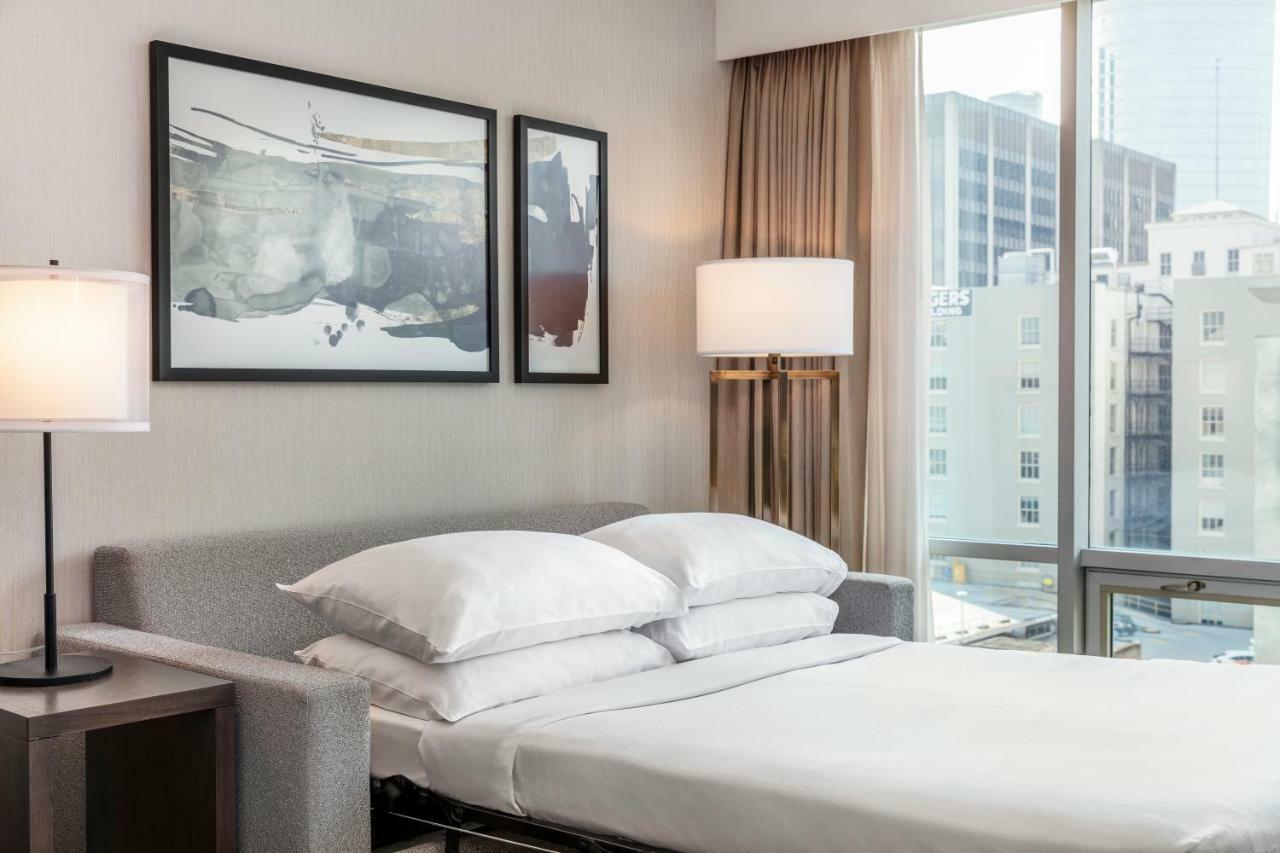 Suíte com 2 Camas Queen-size e Sofá-cama